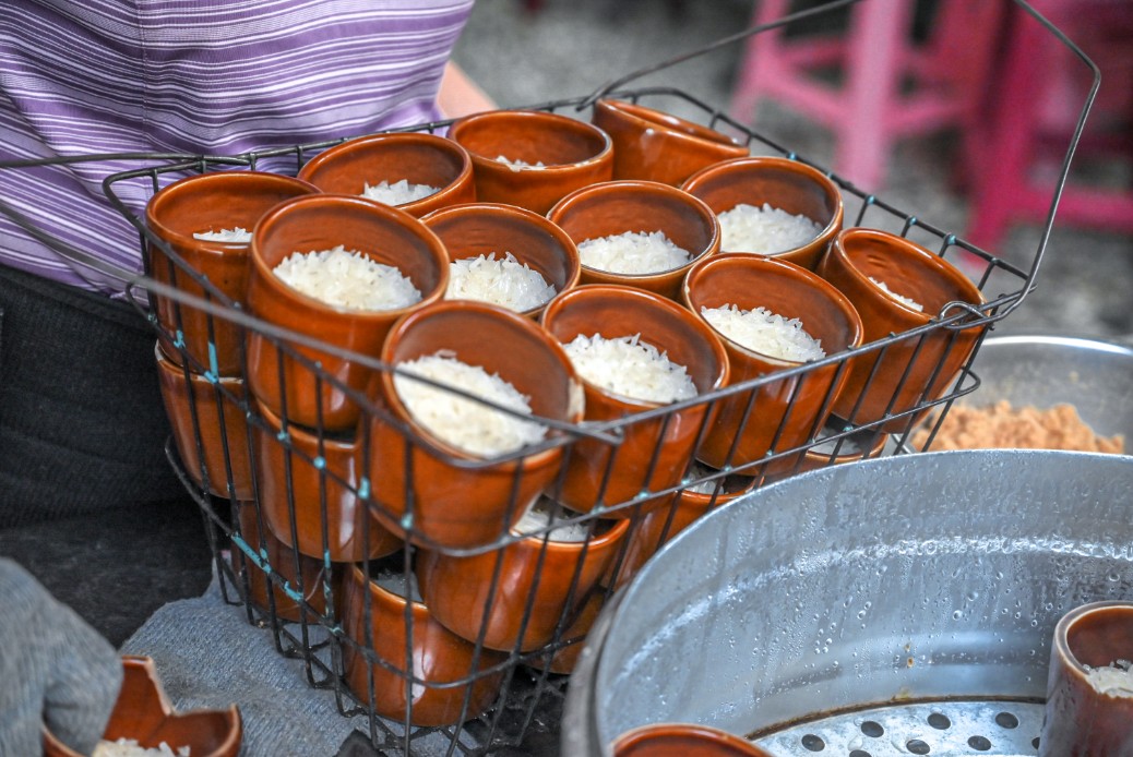 精忠三村米糕|在地超過50年銅板古早味小吃(菜單) @女子的休假計劃 精忠三村米糕|在地超過50年銅板古早味小吃(菜單) @女子的休假計劃