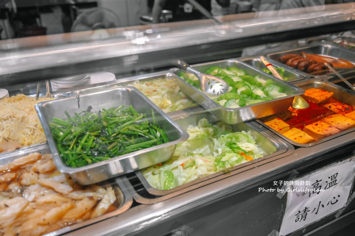 福泰飯桌第三代｜米其林＆500碗推薦在地小吃 @女子的休假計劃