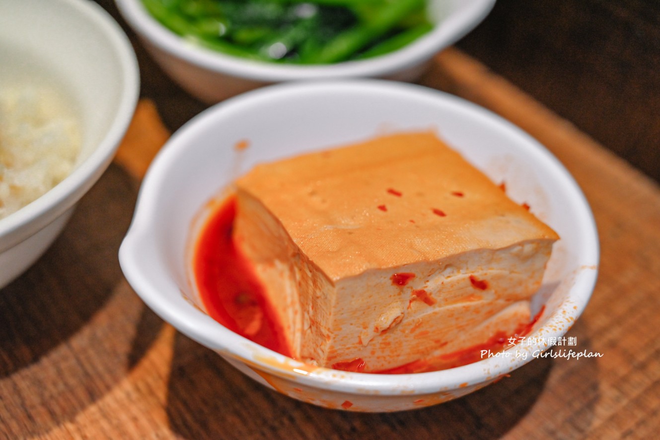 福泰飯桌第三代｜米其林＆500碗推薦在地小吃 @女子的休假計劃