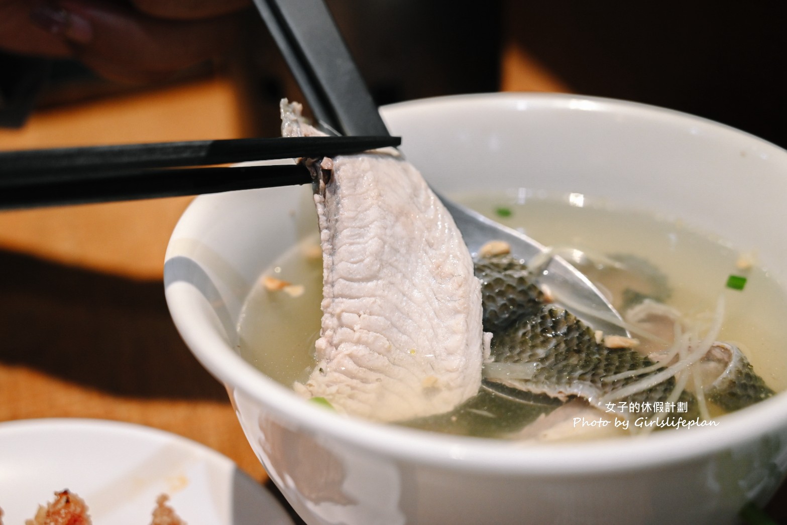 福泰飯桌第三代｜米其林＆500碗推薦在地小吃 @女子的休假計劃