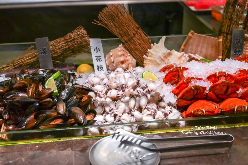 悅市集｜新板希爾頓吃到飽，異國炙烤假日加碼威靈頓牛排(菜單) @女子的休假計劃