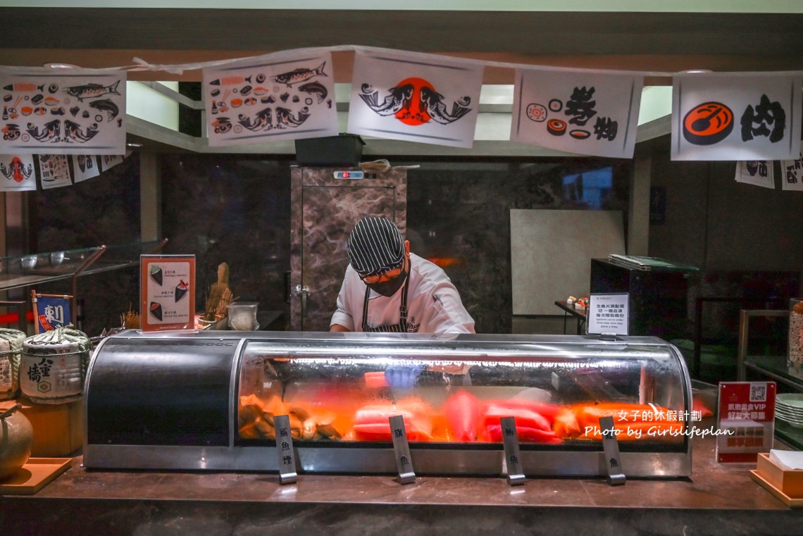 悅市集｜新板希爾頓吃到飽，異國炙烤假日加碼威靈頓牛排(菜單) @女子的休假計劃