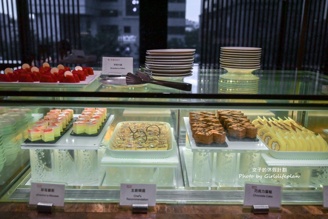 悅市集｜新板希爾頓吃到飽，異國炙烤假日加碼威靈頓牛排(菜單) @女子的休假計劃