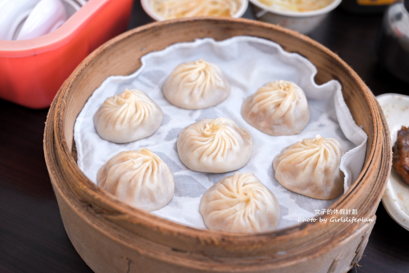 上海好味道小籠湯包｜在地超過30年手工麵食館(菜單) @女子的休假計劃