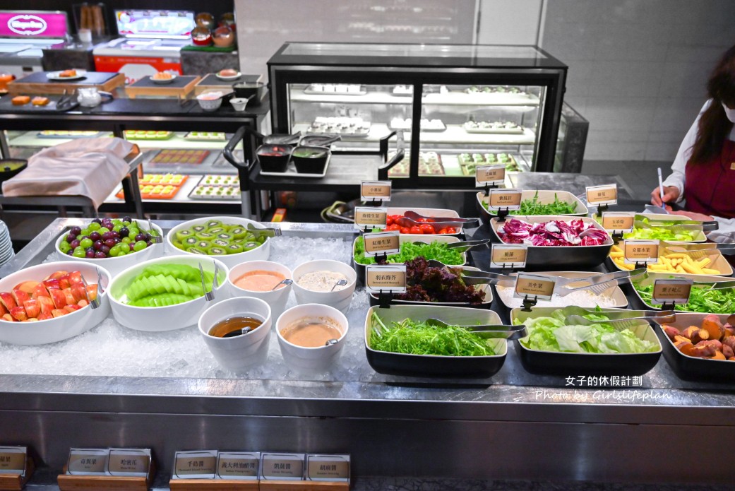 桂冠自助餐廳礁溪長榮鳳凰酒店｜頂級奢華假日早午餐龍蝦、鱈場蟹、和牛、干貝吃到飽 @女子的休假計劃