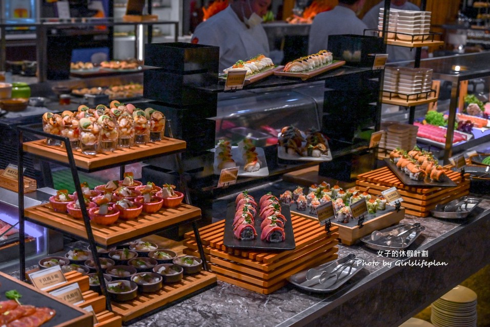 桂冠自助餐廳礁溪長榮鳳凰酒店｜頂級奢華假日早午餐龍蝦、鱈場蟹、和牛、干貝吃到飽 @女子的休假計劃