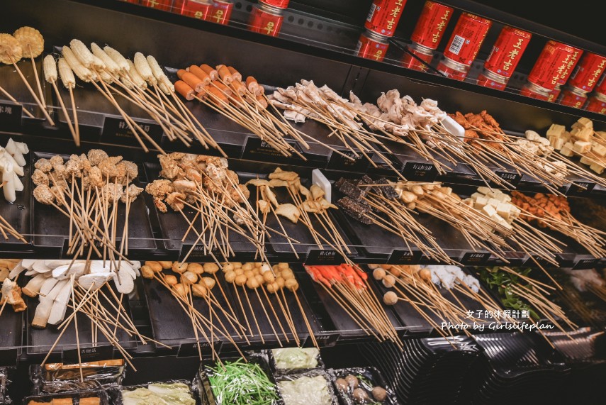 ABV串串啤酒館｜一串10元起，重慶麻辣就是這個味 @女子的休假計劃