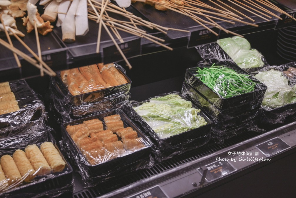 ABV串串啤酒館｜一串10元起，重慶麻辣就是這個味 @女子的休假計劃