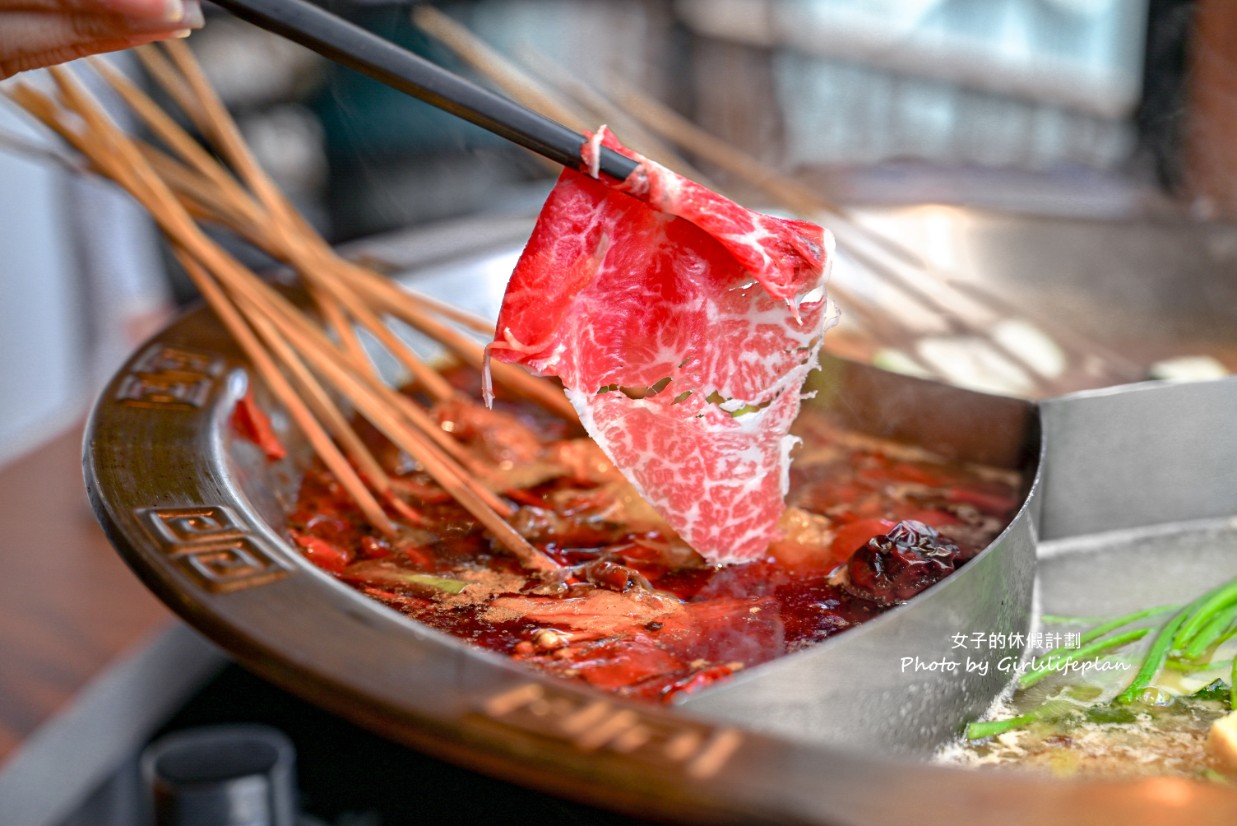 ABV串串啤酒館｜一串10元起，重慶麻辣就是這個味 @女子的休假計劃