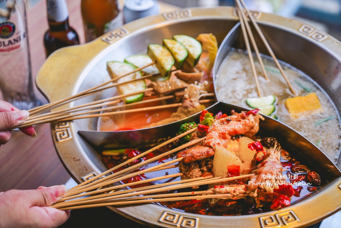 ABV串串啤酒館｜一串10元起，重慶麻辣就是這個味 @女子的休假計劃