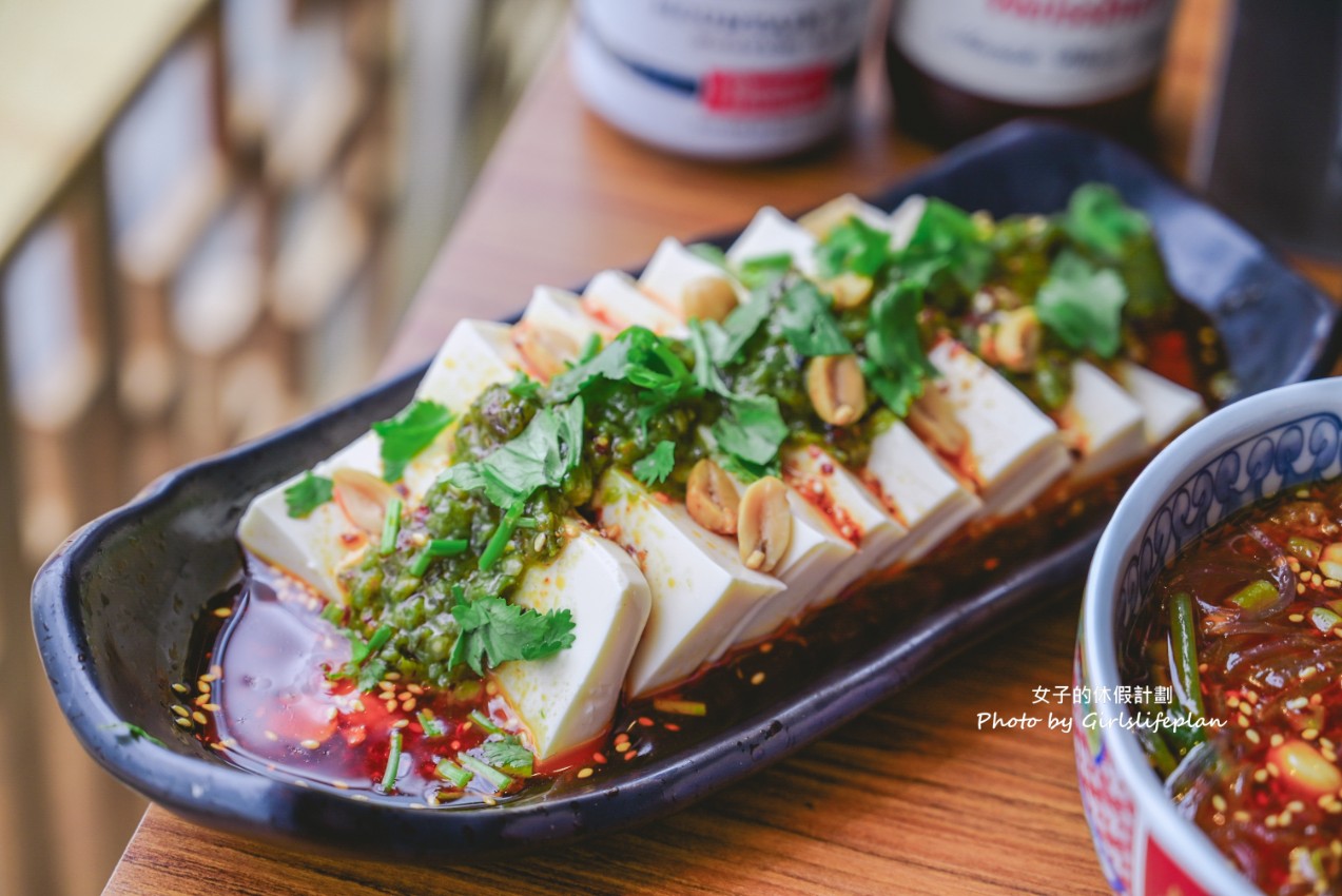 ABV串串啤酒館｜一串10元起，重慶麻辣就是這個味 @女子的休假計劃