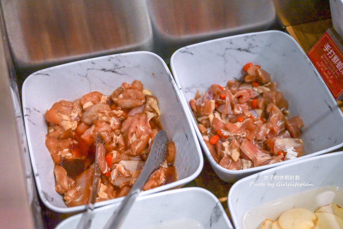 新馬辣桃園藝文店｜全台最潮16款調酒無限暢飲(菜單) @女子的休假計劃