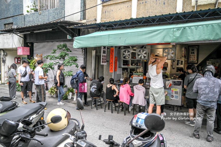 無名米糕(炮店米糕)從早排到晚人氣古早味銅板小吃 @女子的休假計劃