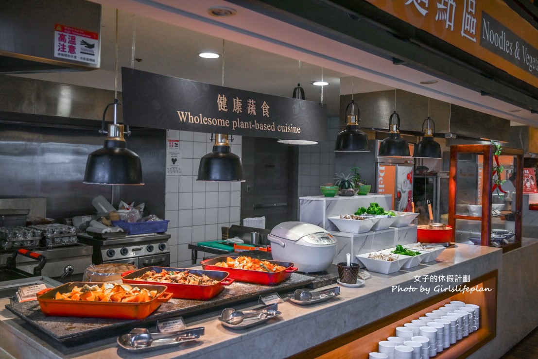 百宴自助餐廳｜五星級飯店吃到飽，平日午晚餐一人不到800元(菜單) @女子的休假計劃