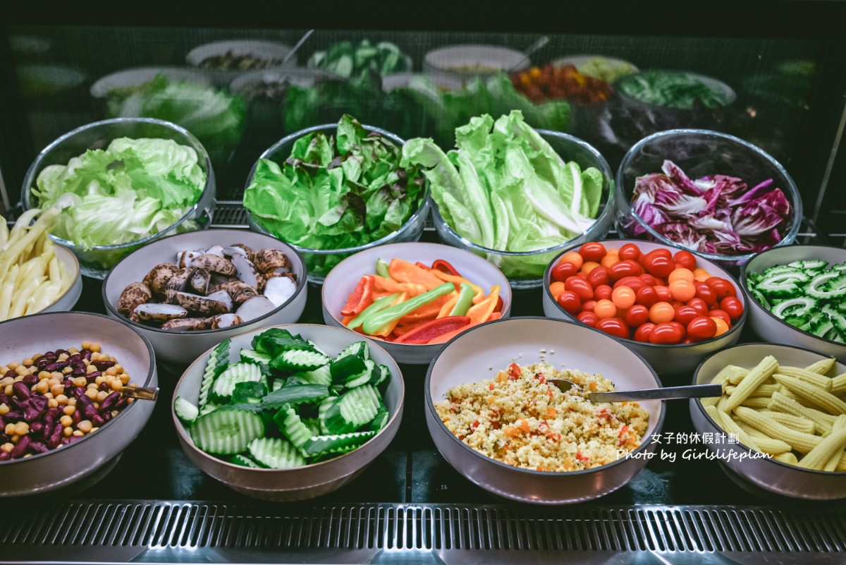 探索廚房｜寒舍艾美酒店，台北吃到飽改裝大升級爽吃澎派海鮮（菜單價錢） @女子的休假計劃