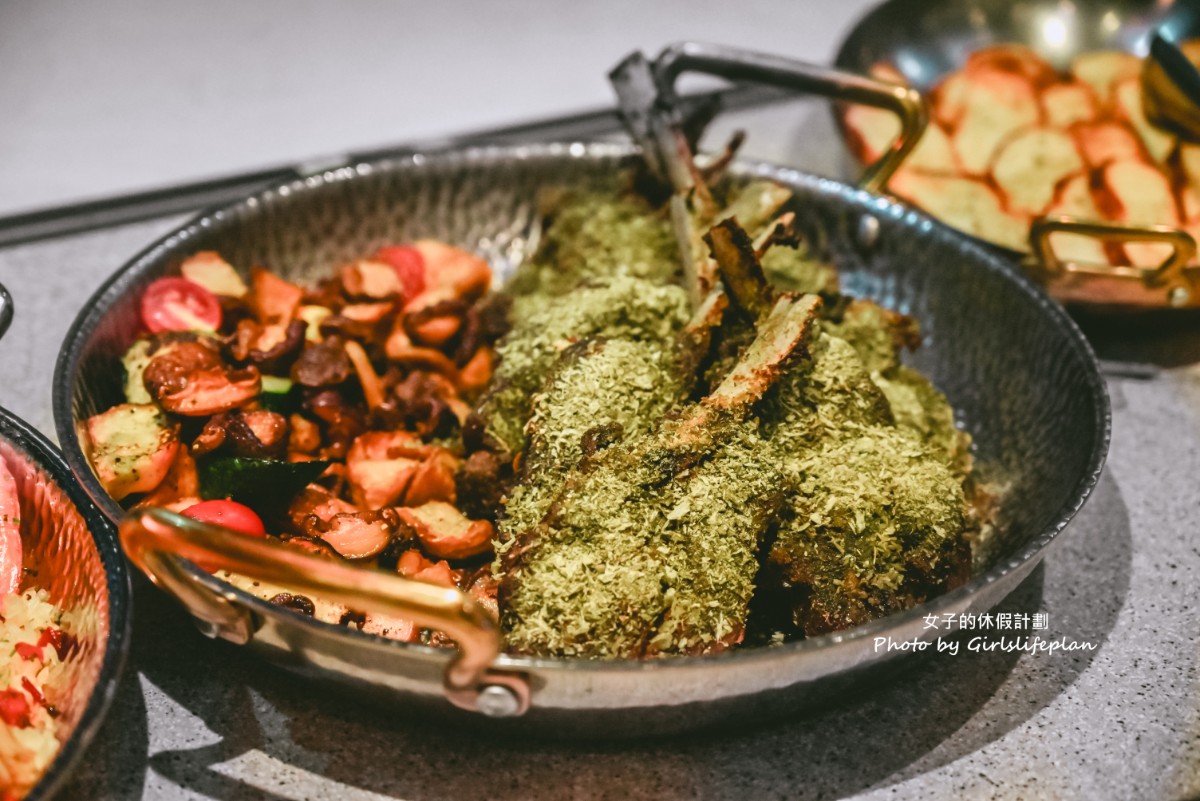 探索廚房｜寒舍艾美酒店，台北吃到飽改裝大升級爽吃澎派海鮮（菜單價錢） @女子的休假計劃