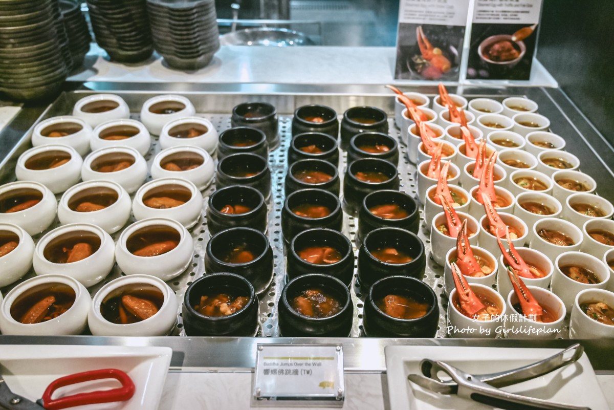 探索廚房｜寒舍艾美酒店，台北吃到飽改裝大升級爽吃澎派海鮮（菜單價錢） @女子的休假計劃