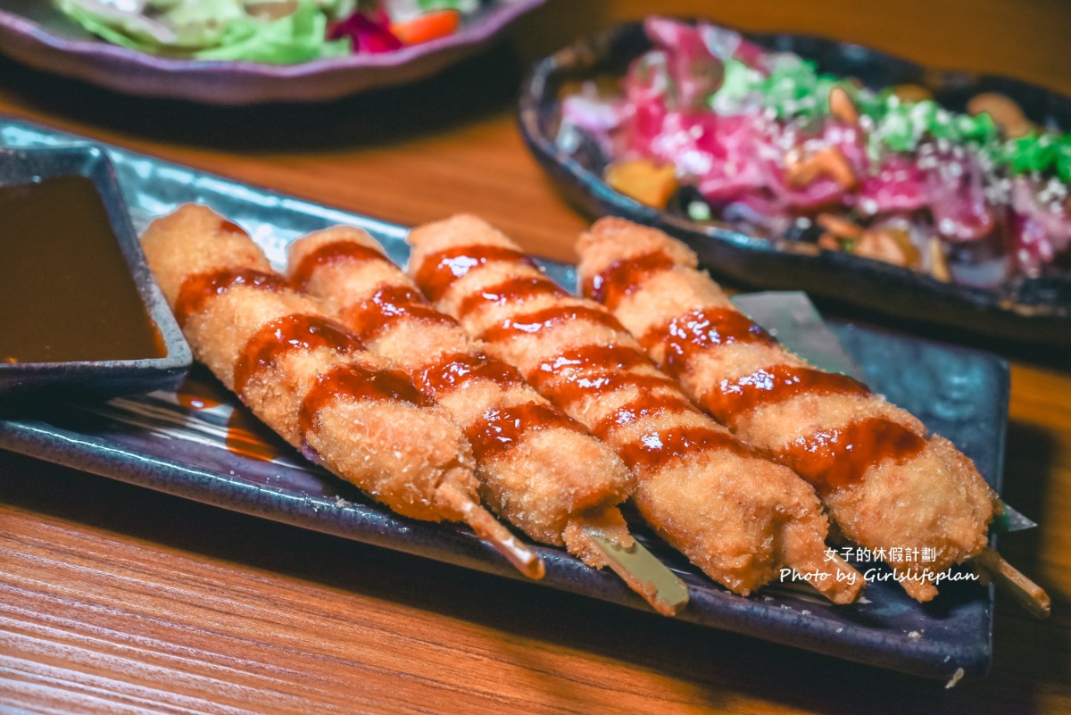 ABV日式居酒館林口長庚店｜全台唯一稻草燒刺身等日式料理，結合300款世界精釀酒(菜單) @女子的休假計劃