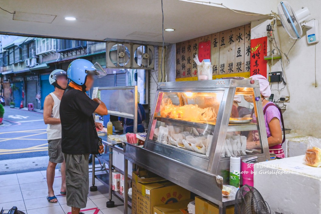 永福西街早餐店|胡椒餅、烤饅頭買十送一(外帶) @女子的休假計劃 永福西街早餐店|胡椒餅、烤饅頭買十送一(外帶) @女子的休假計劃