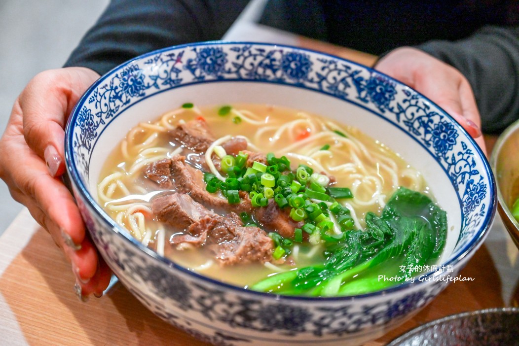 清一色牛肉麵瑞豐昌盛店 | 加湯加麵免費吃到飽(菜單) @女子的休假計劃