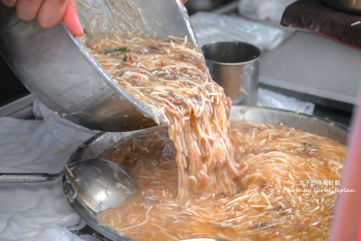 新港生炒鴨肉羹(三柳)｜日賣千碗，超多媒體推薦(菜單) @女子的休假計劃