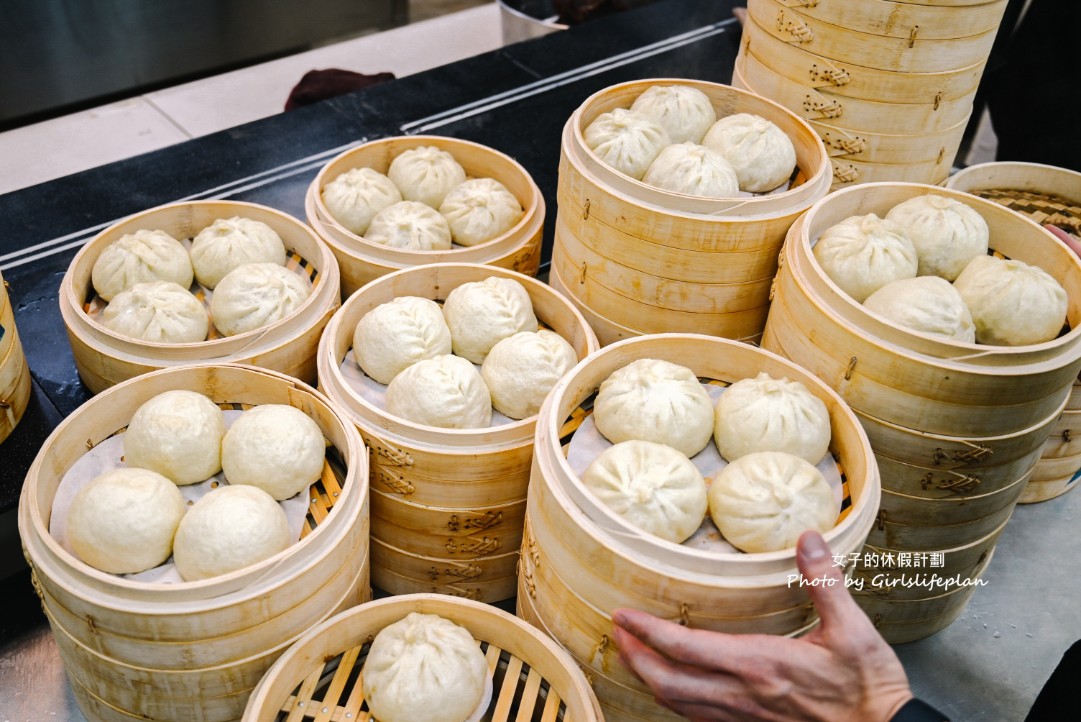 老上海包子 萬華｜買十送一傳統手工老麵包子(菜單) @女子的休假計劃