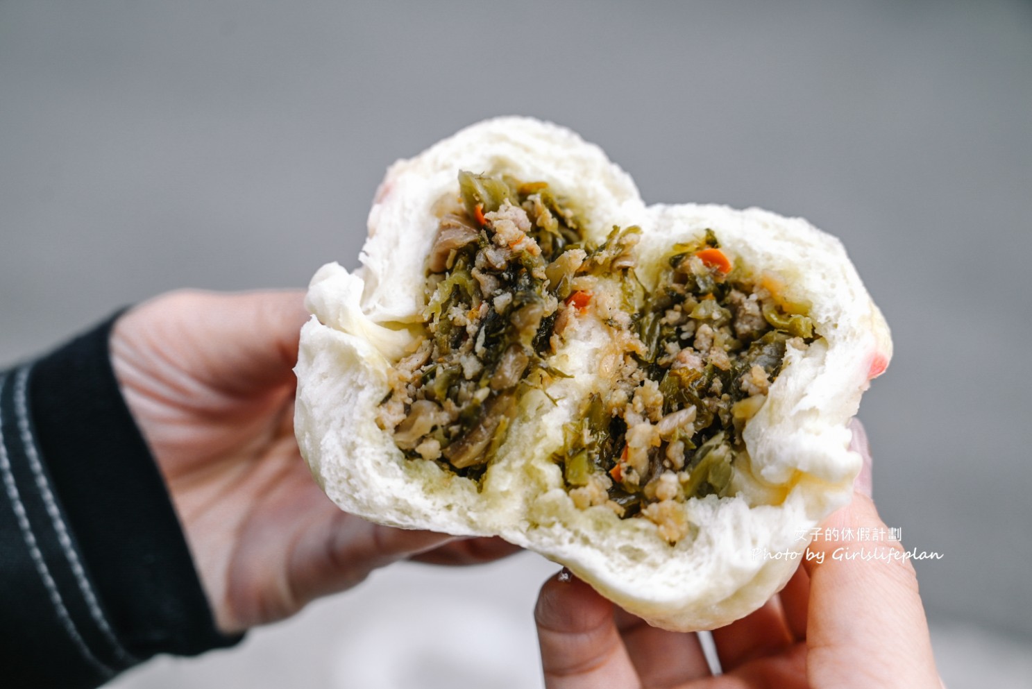 老上海包子 萬華｜買十送一傳統手工老麵包子(菜單) @女子的休假計劃