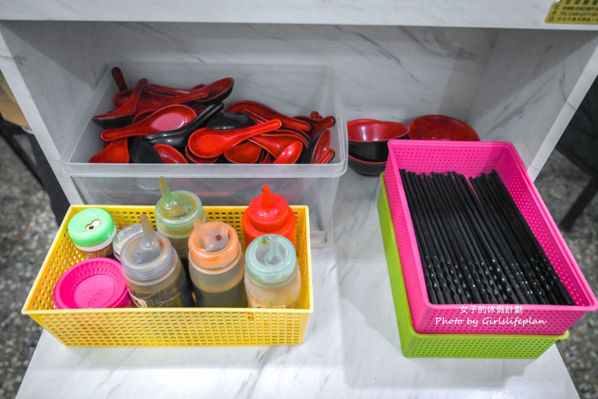 李家麵館刀削麵｜現揉現切現炒招牌木須炒麵(外帶) @女子的休假計劃