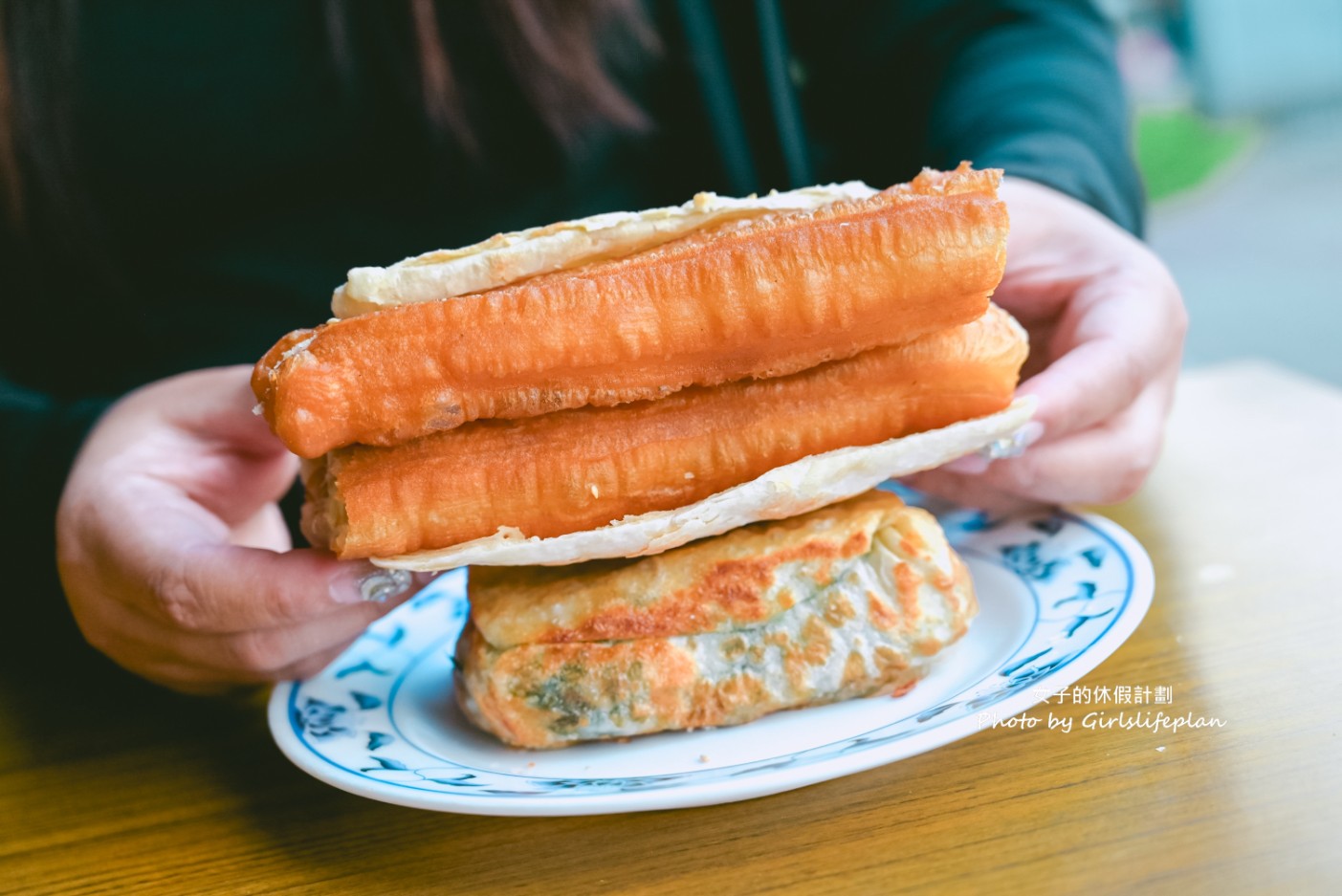 山東早點(高雄)|在地超過30年傳統早餐店,皮薄爆餡韭菜盒 @女子的休假計劃 山東早點(高雄)|在地超過30年傳統早餐店,皮薄爆餡韭菜盒 @女子的休假計劃