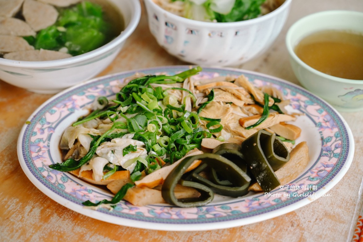 大溝乾麵｜乾麵只要20元、青菜10元、滷味5元起(菜單) @女子的休假計劃