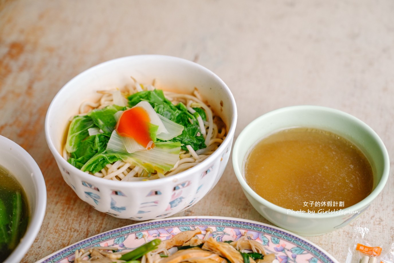 大溝乾麵｜乾麵只要20元、青菜10元、滷味5元起(菜單) @女子的休假計劃