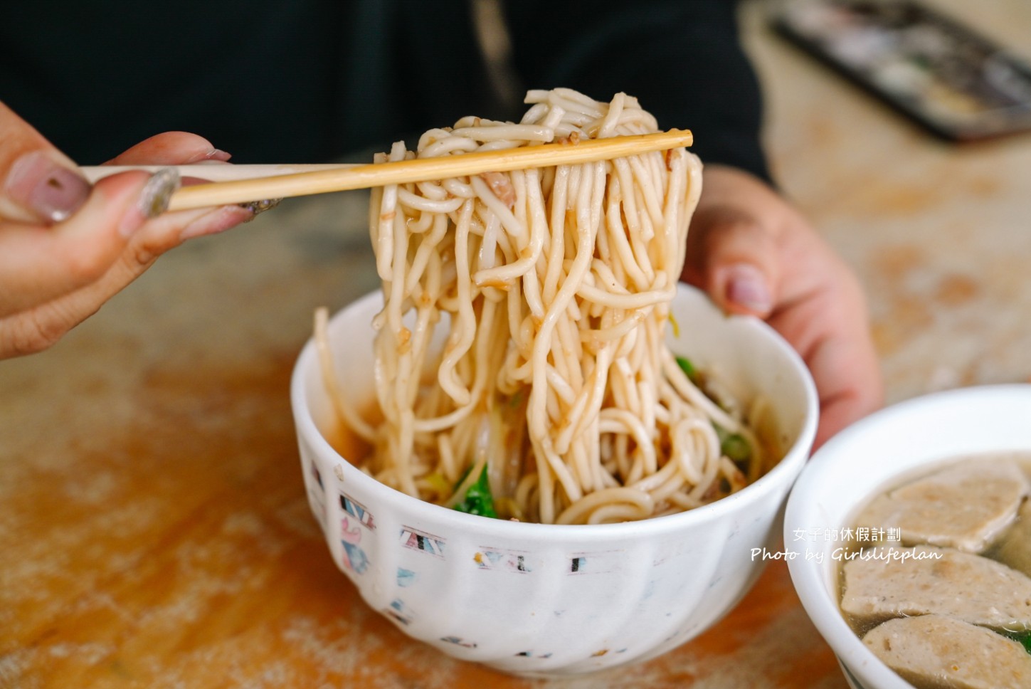 大溝乾麵｜乾麵只要20元、青菜10元、滷味5元起(菜單) @女子的休假計劃