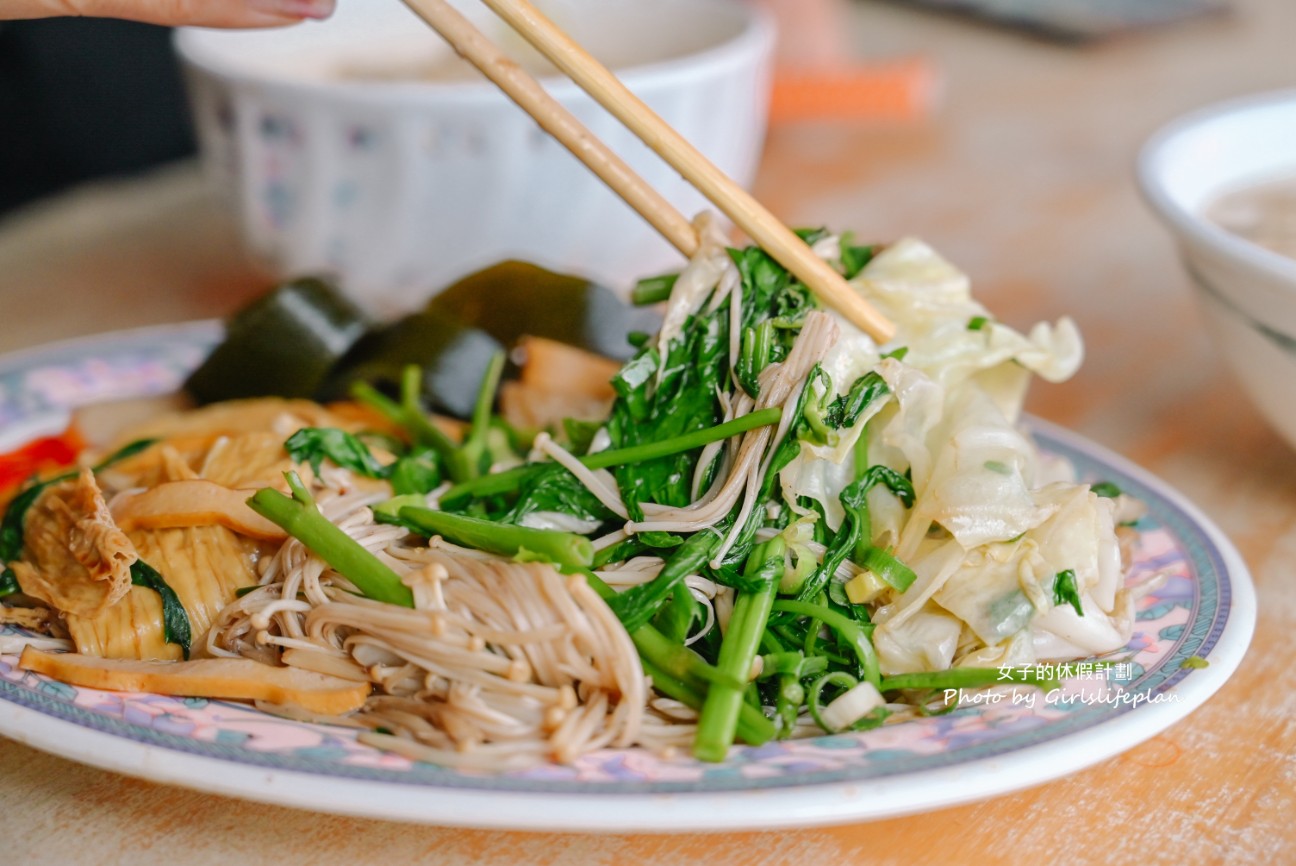 大溝乾麵｜乾麵只要20元、青菜10元、滷味5元起(菜單) @女子的休假計劃