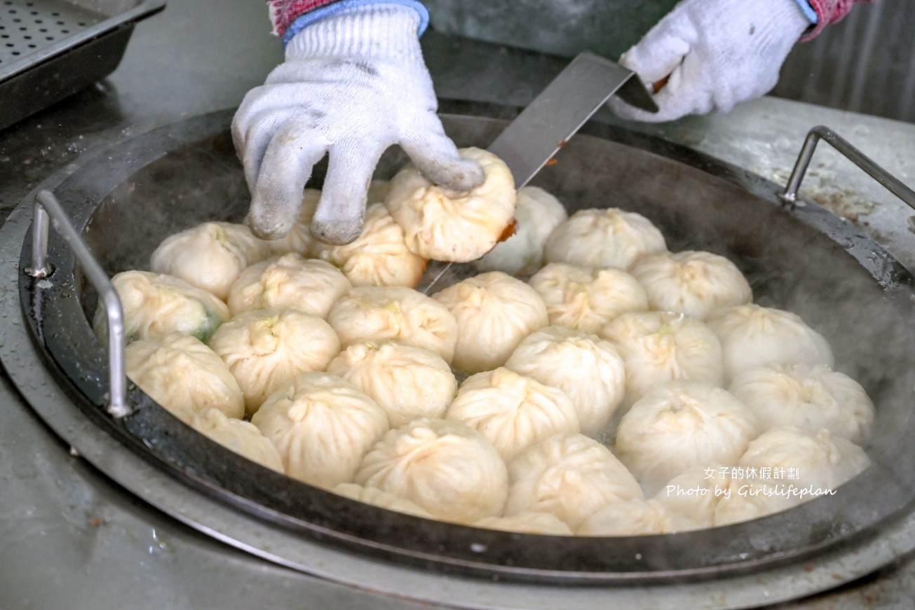 張記韭菜水煎包｜最會放假的超人氣排隊水煎包 @女子的休假計劃