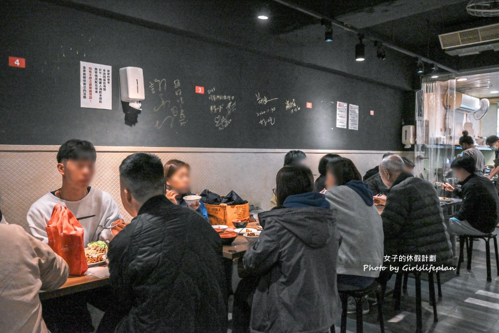金香豬腳涼麵｜被涼麵耽誤的豬腳店(行天宮隱藏版老饕名單) @女子的休假計劃