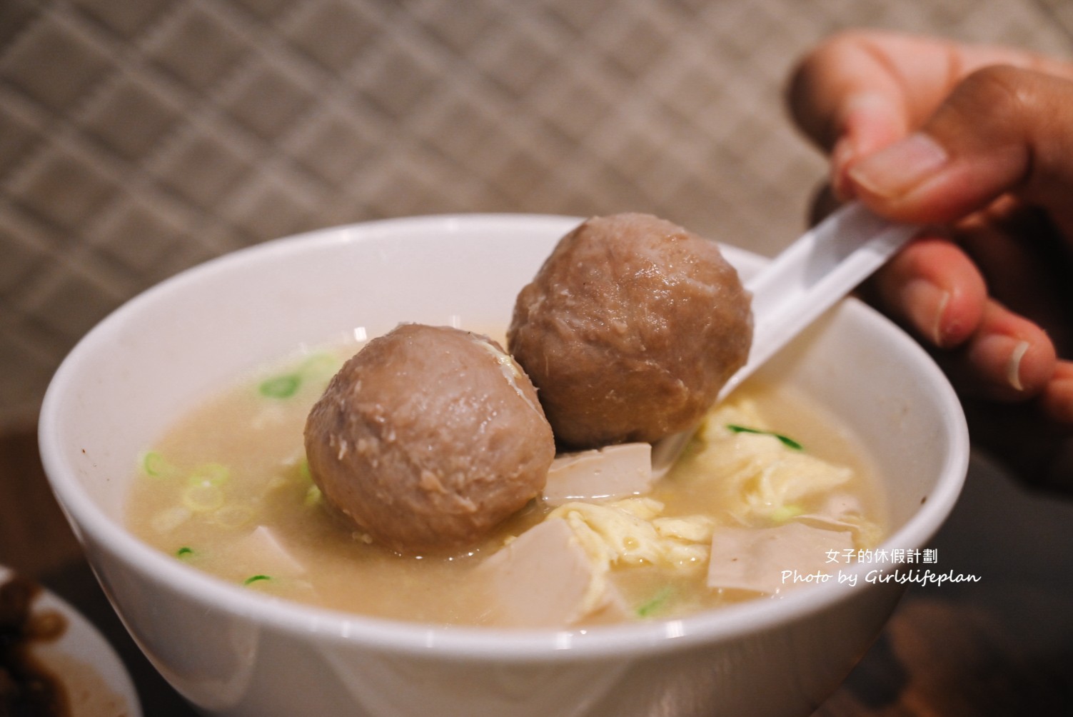 金香豬腳涼麵｜被涼麵耽誤的豬腳店(行天宮隱藏版老饕名單) @女子的休假計劃