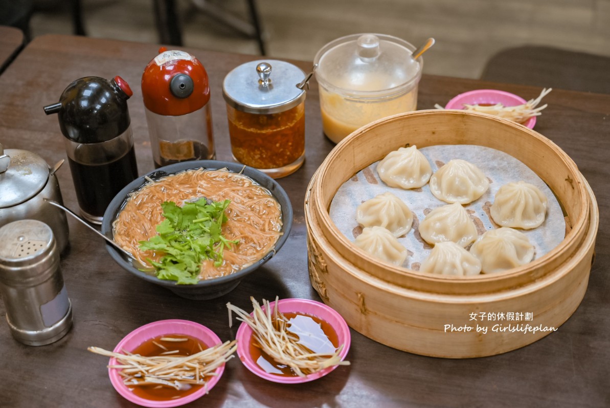 黃金麵線｜中山國中站美食搭小籠湯包經典組合(菜單) @女子的休假計劃