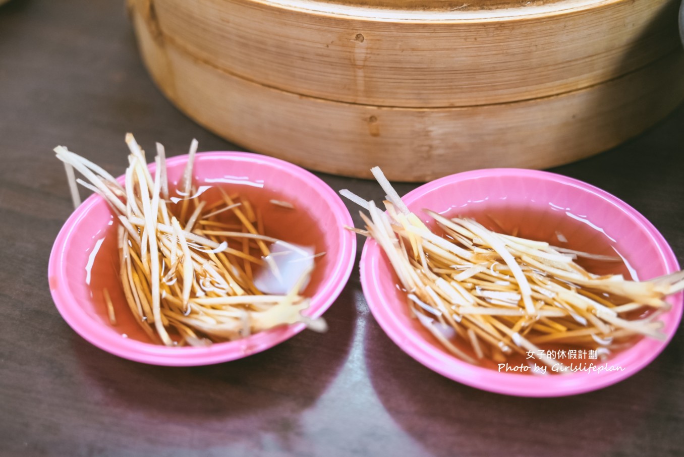 黃金麵線｜中山國中站美食搭小籠湯包經典組合(菜單) @女子的休假計劃