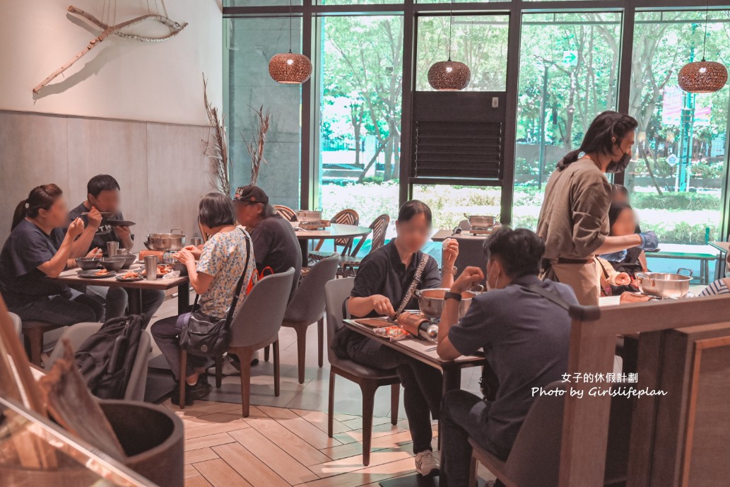 初泰泰無限｜新板傑仕堡門市，板橋豪華泰式自助吧吃到飽(菜單) @女子的休假計劃