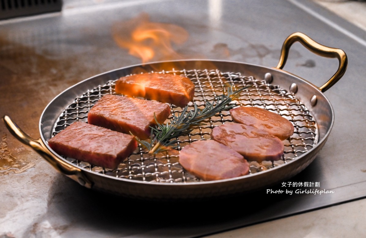 網友大推CP值超高14品奢華饗宴1680元有龍蝦.日本A5和牛.鵝肝.干貝.魚子醬等,飲料喝到飽 @女子的休假計劃 網友大推CP值超高14品奢華饗宴1680元有龍蝦.日本A5和牛.鵝肝.干貝.魚子醬等,飲料喝到飽 @女子的休假計劃