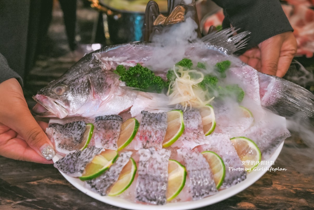 239元火鍋自助吧吃到飽!20多種蔬食、主食、飲料、冰品還有車輪餅吃到飽 @女子的休假計劃 239元火鍋自助吧吃到飽!20多種蔬食、主食、飲料、冰品還有車輪餅吃到飽 @女子的休假計劃