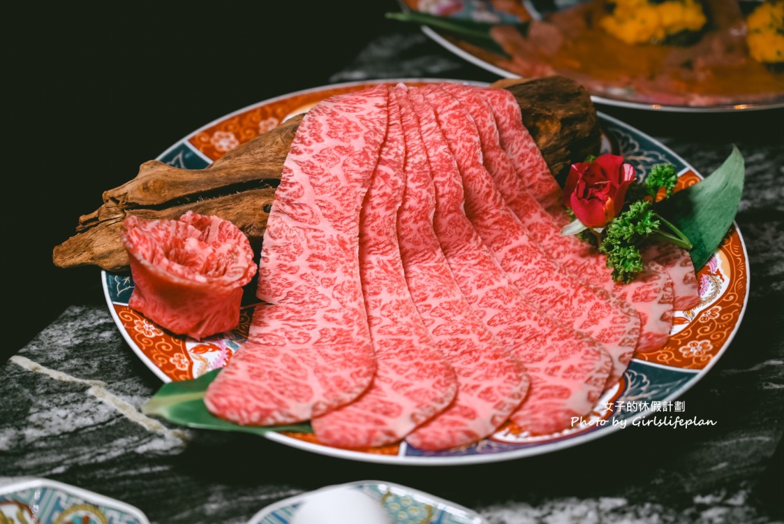 譽為火鍋界 PRADA頂級火鍋店,海膽七吃奢華解鎖,超創意海膽包入冰淇淋最中 @女子的休假計劃 譽為火鍋界 PRADA頂級火鍋店,海膽七吃奢華解鎖,超創意海膽包入冰淇淋最中 @女子的休假計劃
