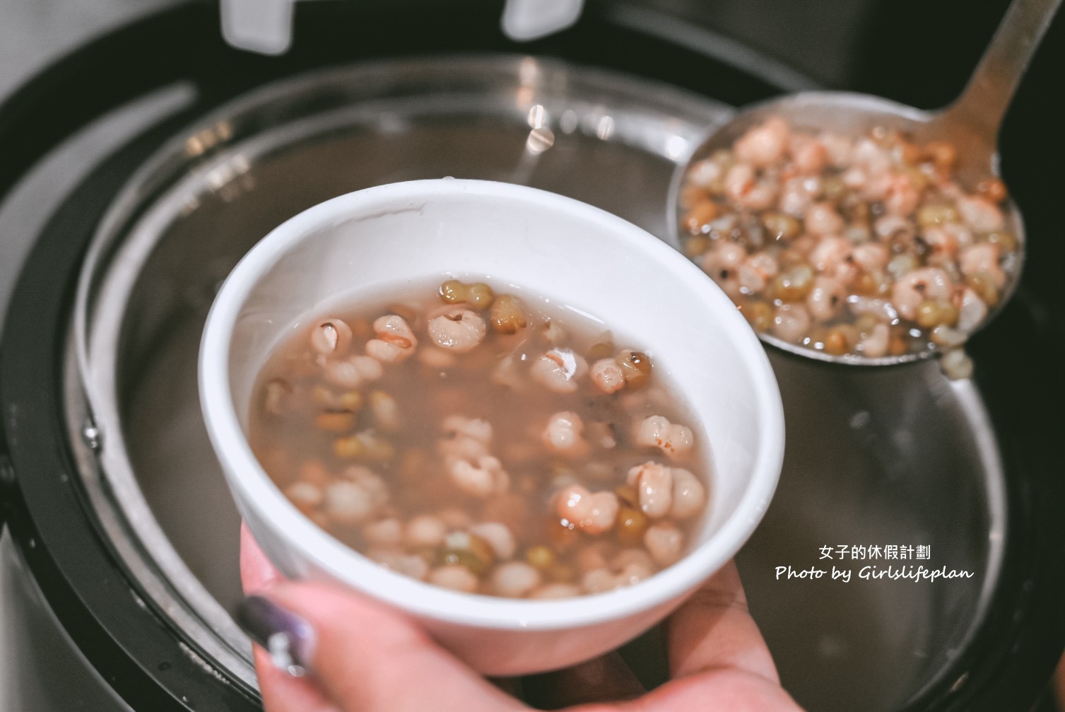 239元火鍋自助吧吃到飽！20多種蔬食，飲料冰品喝到飽，打卡送章魚燒吃到飽 @女子的休假計劃