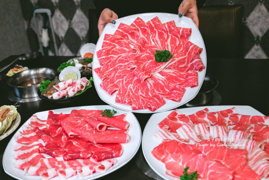 239元火鍋自助吧吃到飽！20多種蔬食，飲料冰品喝到飽，打卡送章魚燒吃到飽 @女子的休假計劃