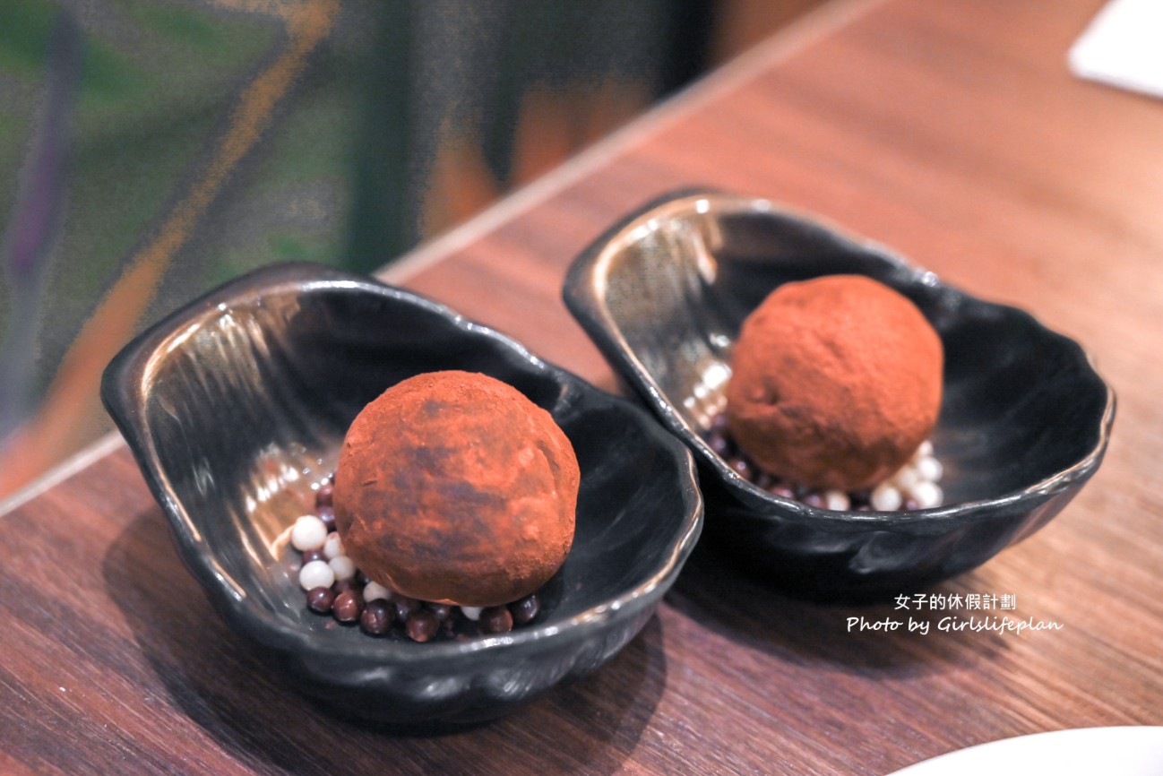 不到千元片竟然皮鴨三吃吃到飽,現切牛胸肉、各式海鮮、生魚片、港式點心、哈根達斯等也都吃到飽 @女子的休假計劃 不到千元片竟然皮鴨三吃吃到飽,現切牛胸肉、各式海鮮、生魚片、港式點心、哈根達斯等也都吃到飽 @女子的休假計劃
