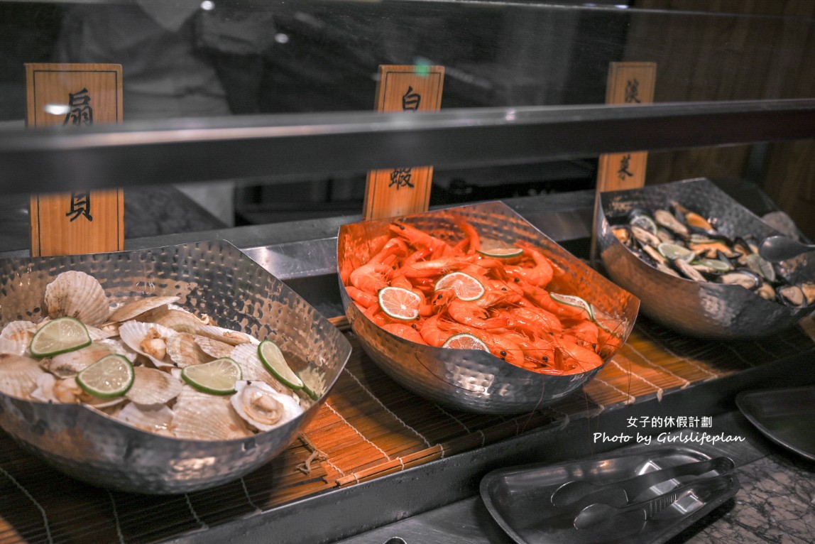 自助餐吃到飽櫻桃烤鴨六吃、現煎牛排、松葉蟹無限爽吃還有星巴克咖啡.哈根達斯 @女子的休假計劃