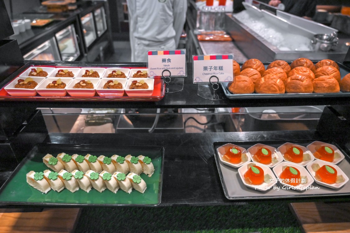 自助餐吃到飽櫻桃烤鴨六吃、現煎牛排、松葉蟹無限爽吃還有星巴克咖啡.哈根達斯 @女子的休假計劃
