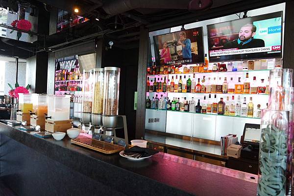 【台北．中山】雅樂軒酒店 WXYZ Bar &#038; 能量：站餐廳，活力充沛一整天 @女子的休假計劃