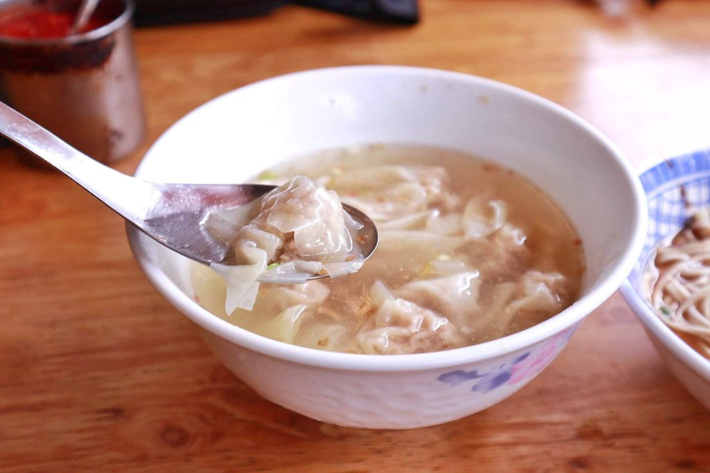 【宜蘭美食】火生麵店/火生餛飩麵店：宜蘭40年老店麻醬麵、餛飩湯傳統古早味 @女子的休假計劃