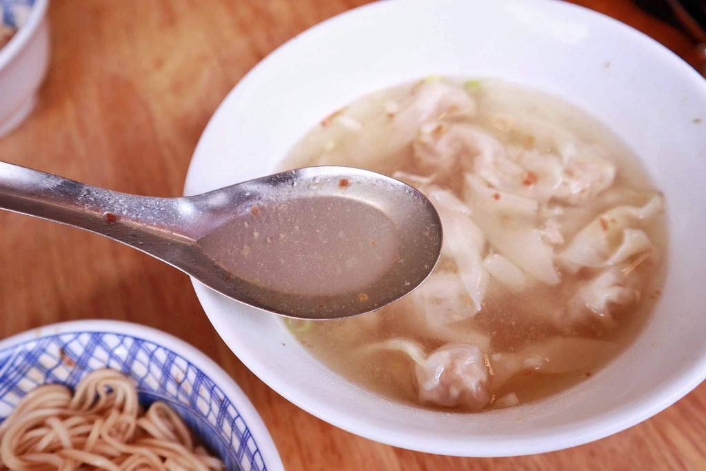 【宜蘭美食】火生麵店/火生餛飩麵店：宜蘭40年老店麻醬麵、餛飩湯傳統古早味 @女子的休假計劃